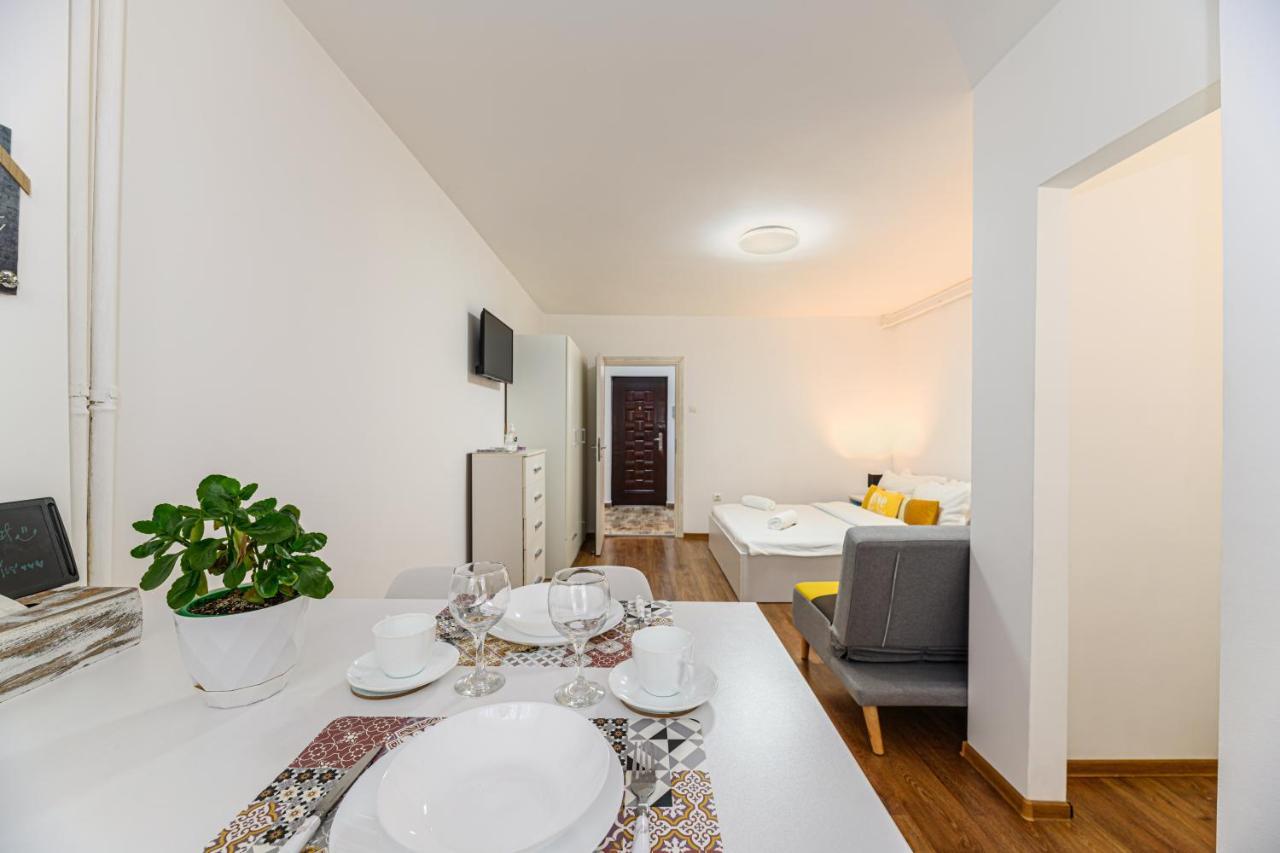 Jad - Family - Apartments & Studios Braşov Exterior foto