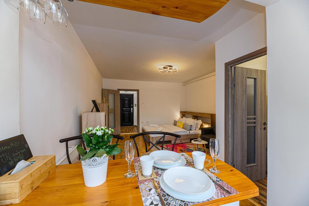 Jad - Family - Apartments & Studios Braşov Exterior foto